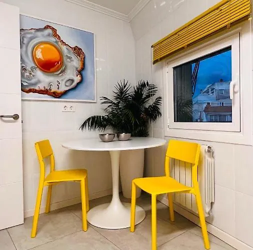 Center Sereo Old Town شقة